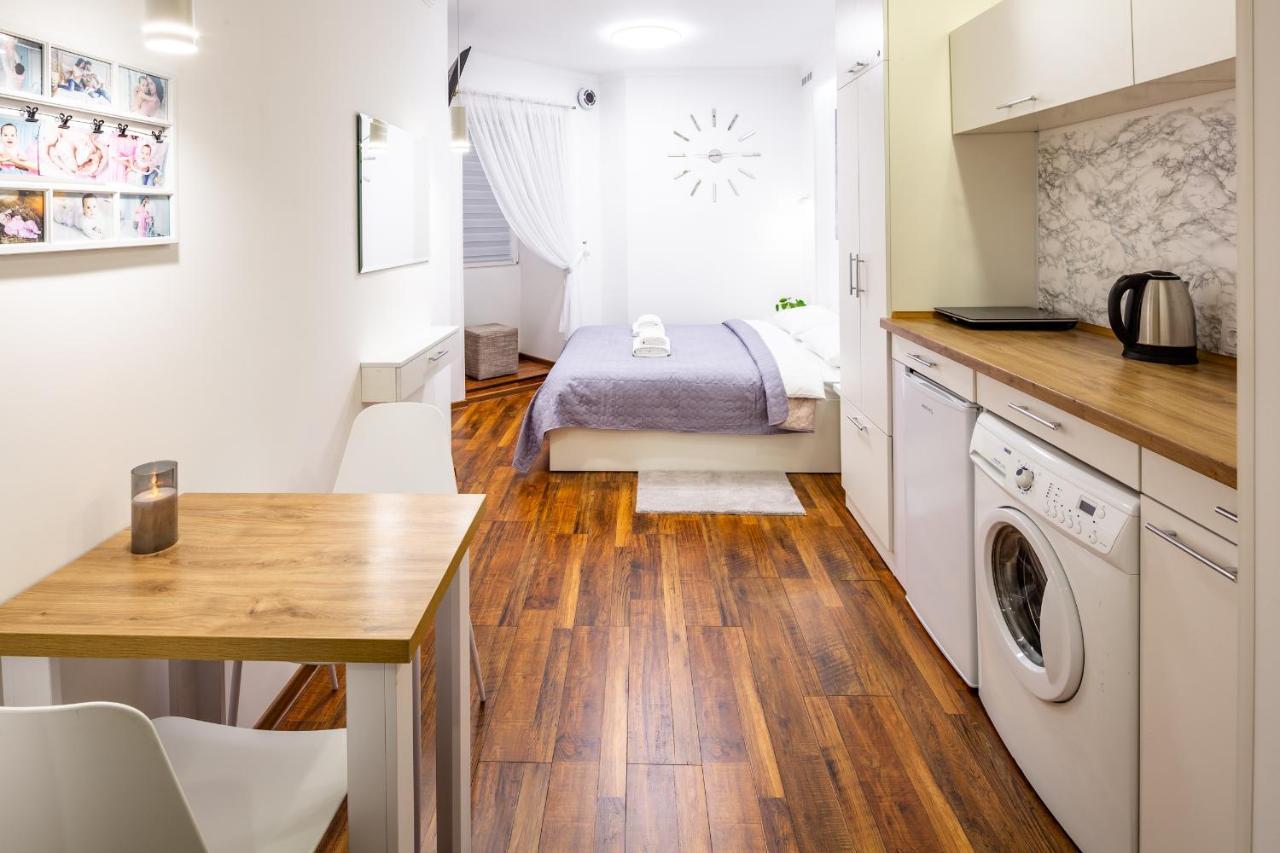 לבוב Cozy Apartments Center מראה חיצוני תמונה